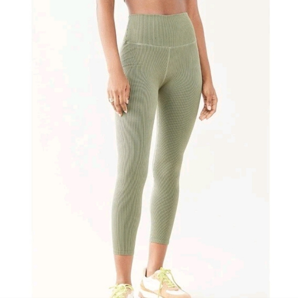 Good American Sage Ribbed Leggings 5/6 NWT